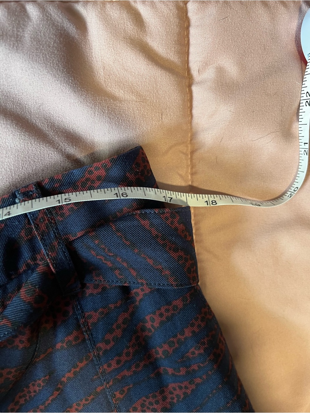 Boden Navy Button-Front Midi Skirt with Subtle Rust Pattern and Tie Belt - Picture 4 of 4